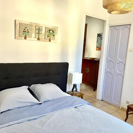 Apartment Bord De - Sur Sanary-sur-Mer