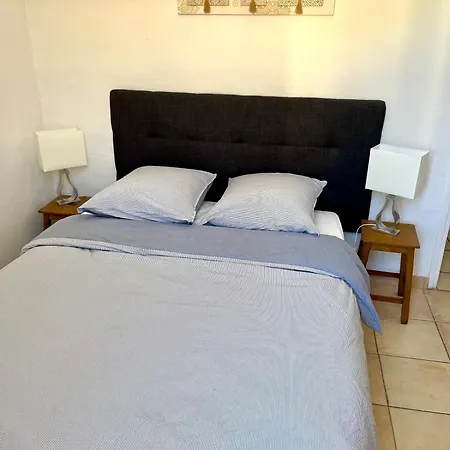 Bord De - Sur 아파트